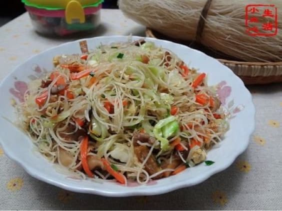 fried-rice-noodles